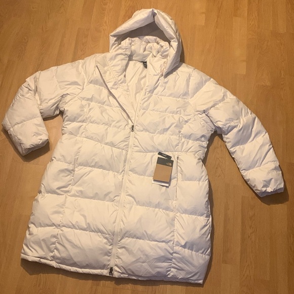 The North Face Jackets & Blazers - NWT The North Face Plus Metropolis Parka, Size: 2X